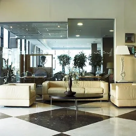 Ξενοδοχείο Flamingo 4*