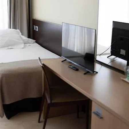 Flamingo Ξενοδοχείο 4*