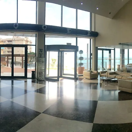 Ξενοδοχείο Flamingo