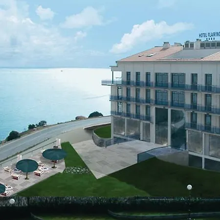 Flamingo Hotel 4*
