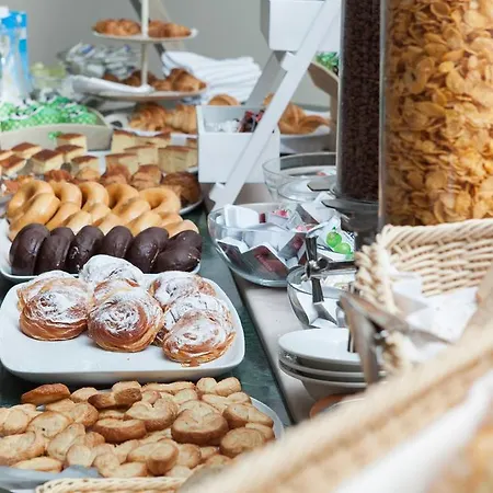 Ξενοδοχείο Flamingo 4*