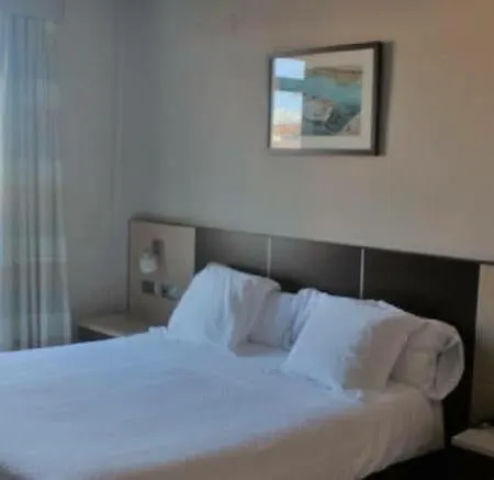 Flamingo 4*